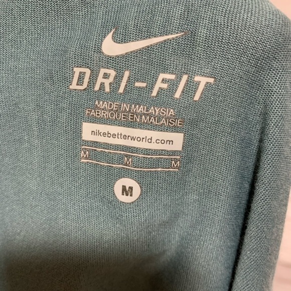 Nike Dri Fit Unforgiving Unrelenting Untamed Tee - Picture 7 of 7